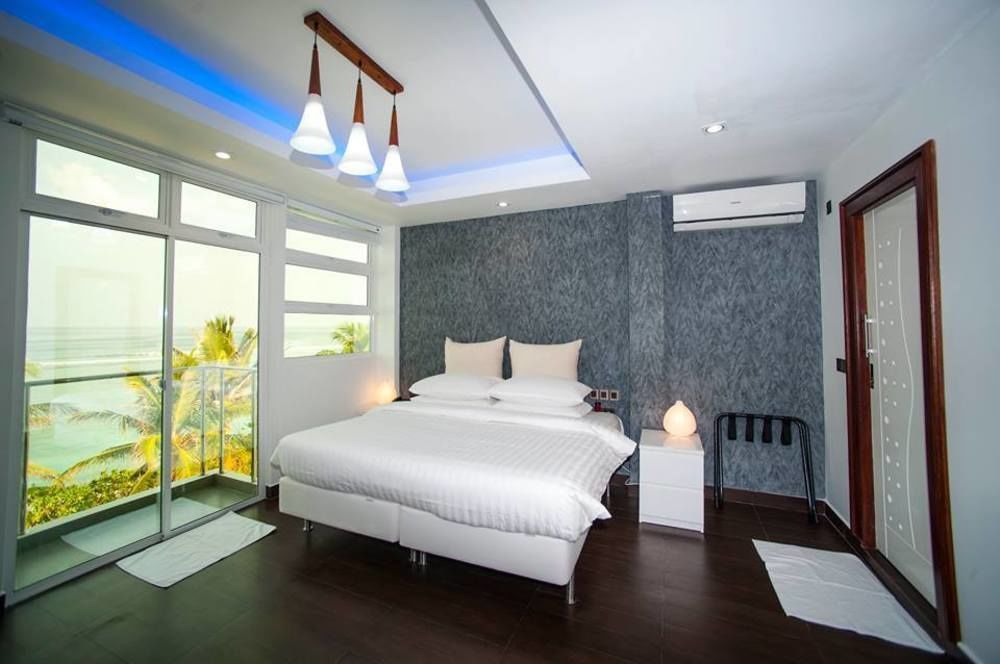Airport Beach Hotel Hulhumalé Extérieur photo